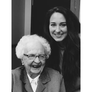Meet your Posher, Hannah